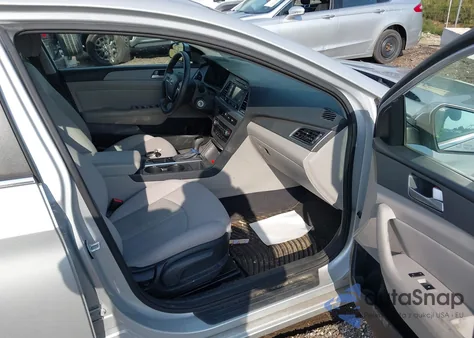 2015 Hyundai Sonata Se from USA, damaged, VIN 5NPE24AF2FH170544